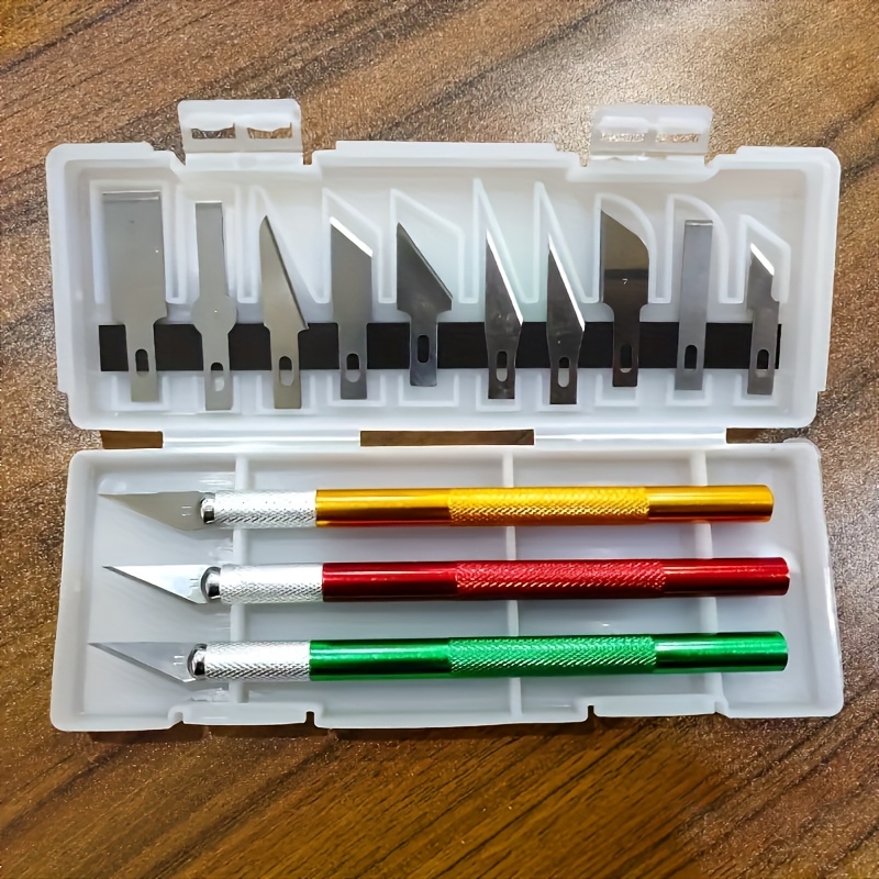 Craft Knife Set - Set di 13 coltelli per incisione