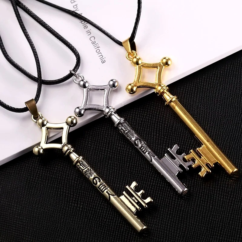 Collana Attack On Titan 2026,  - Magnetic Clasp Cosplay recensione e prezzo