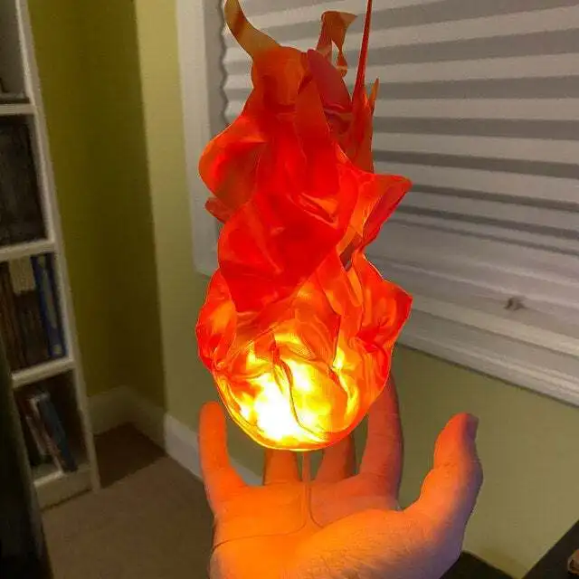 Nuova Sfera LED con Fiamma Flu - Cosplay Fireball Prop recensione e prezzo