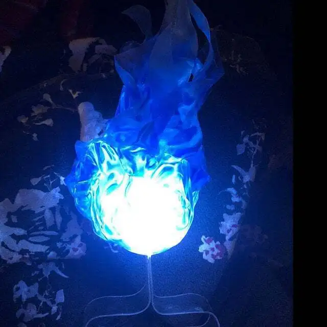 Nuova Sfera LED con Fiamma Flu - Cosplay Fireball Prop recensione e prezzo